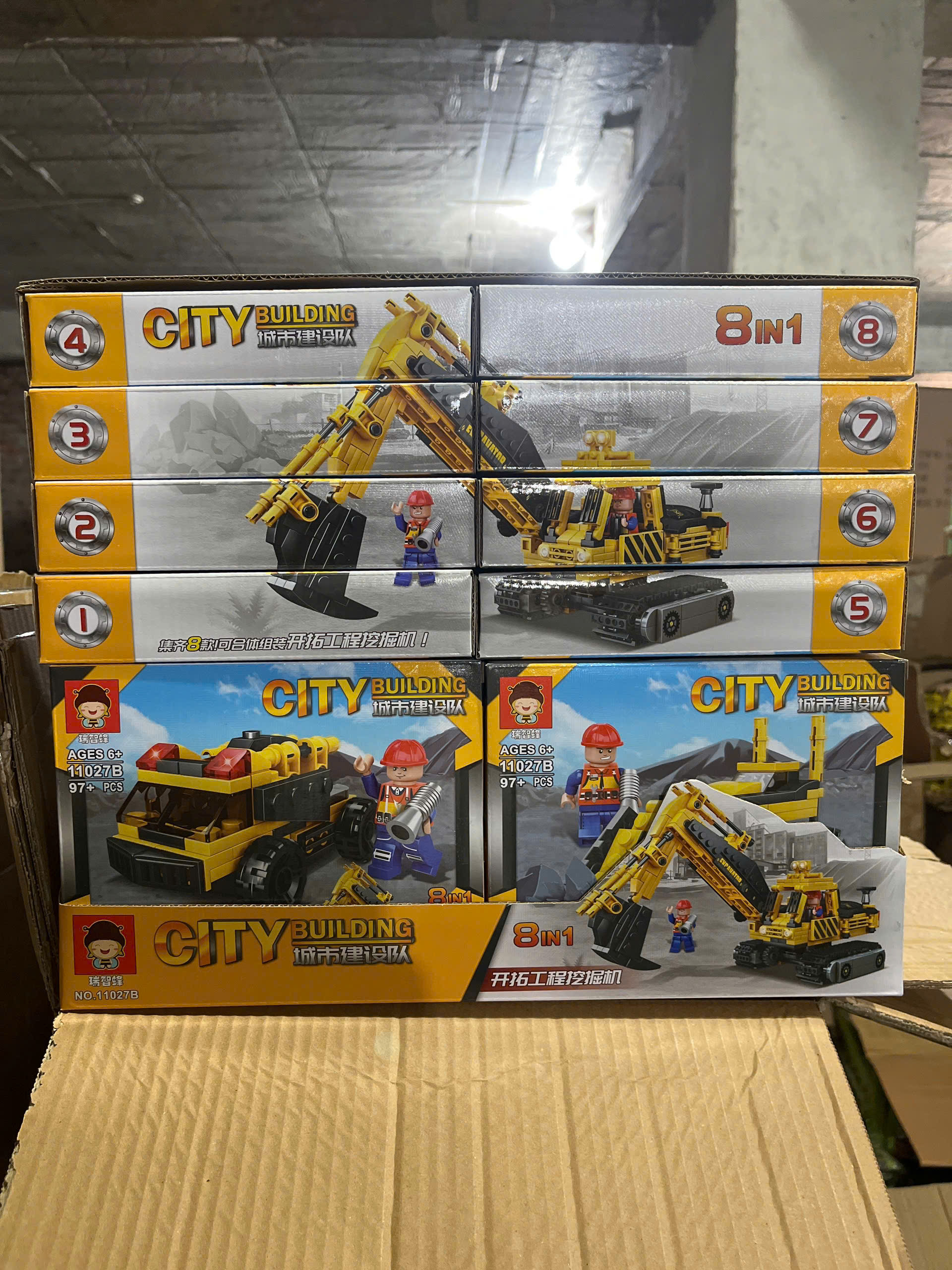 Bộ xếp hình đội công trình 9 mẫu mã 11027B (Bán lốc 8 bộ)