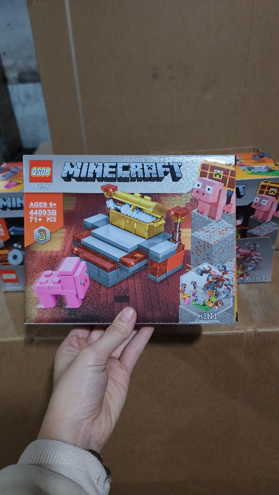 Bộ xếp hình Minecraft mã 44093B (Bán lốc 6 hộp)