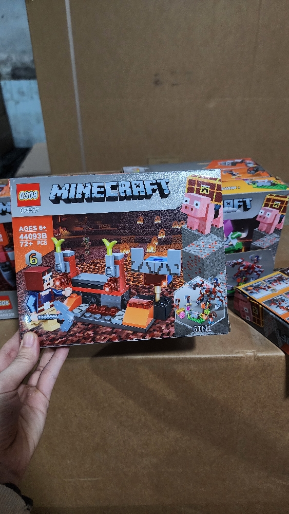 Bộ xếp hình Minecraft mã 44093B (Bán lốc 6 hộp)