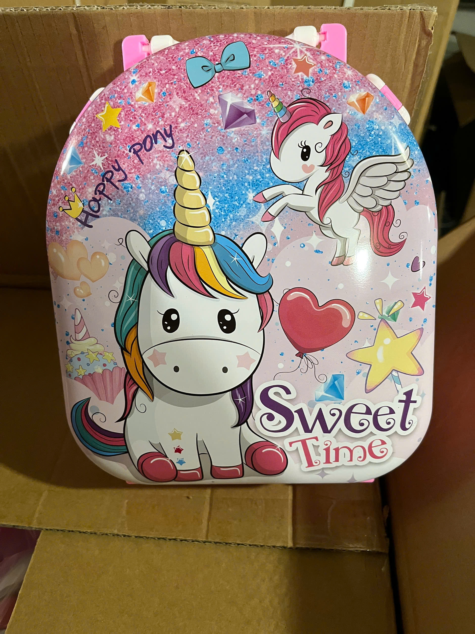 Vali trang điểm ngựa Pony