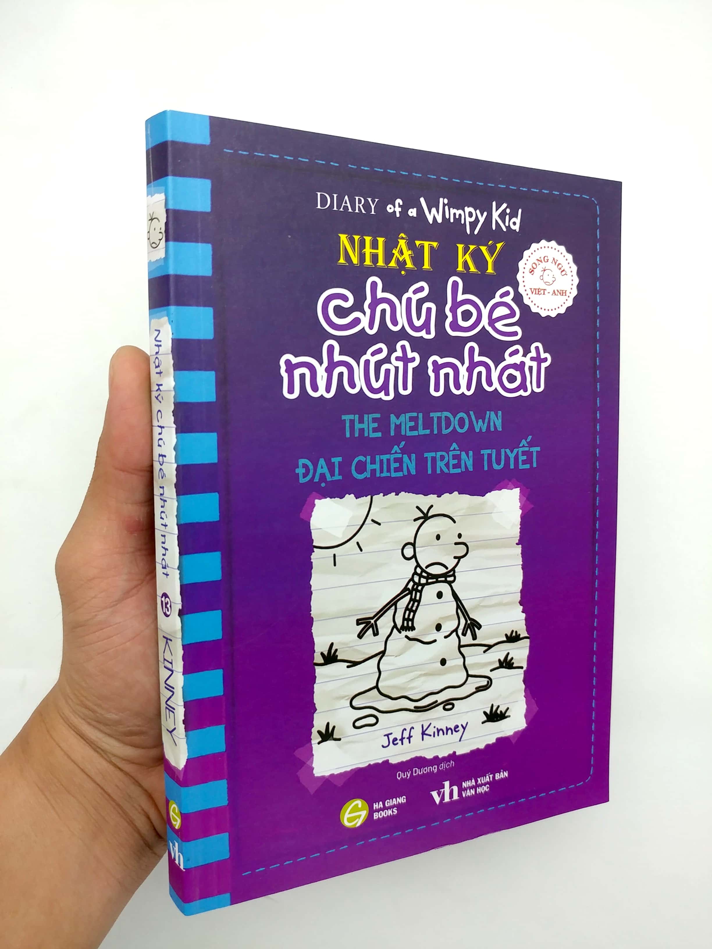 Nhật Ký Chú Bé Nhút Nhát Phiên Bản Song Ngữ Việt - Anh Tập 13 - Đại Chiến Trên Tuyết