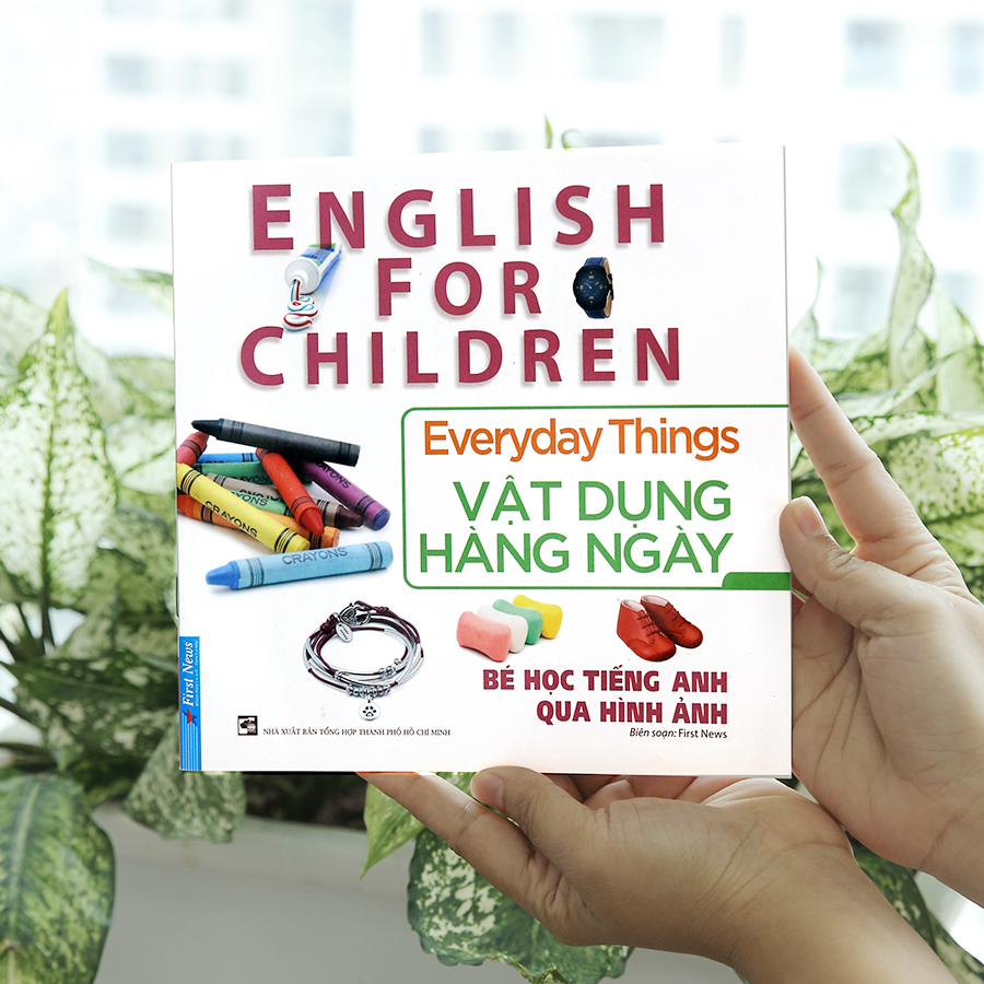 Bé Học Tiếng Anh Qua Hình ảnh - Vật Dụng Hàng Ngày