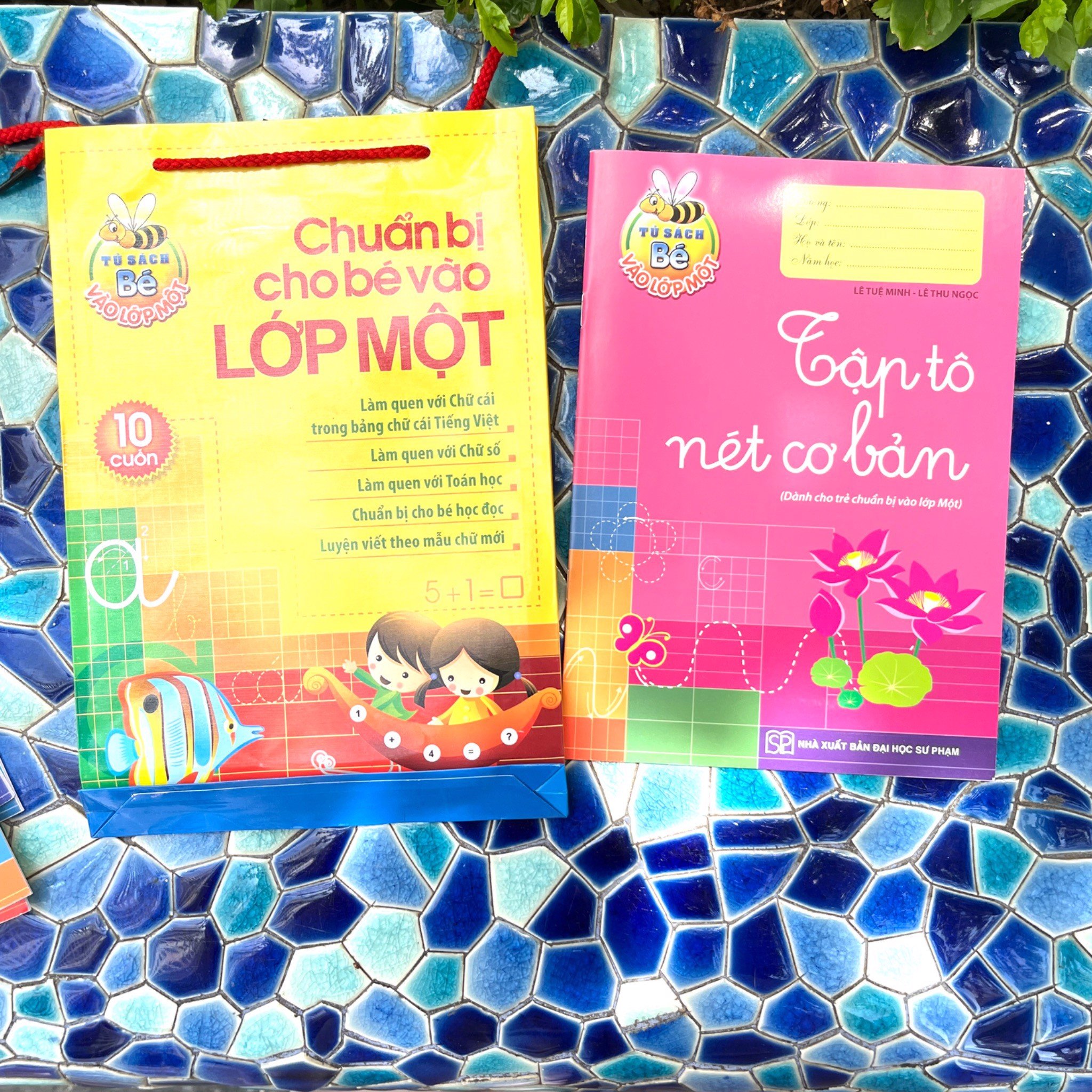 Combo 10 Cuốn Tủ Sách Bé Vào Lớp 1 - Chuẩn Bị Cho Bé Vào Lớp 1