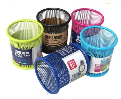 Cắm Bút Deli 9153