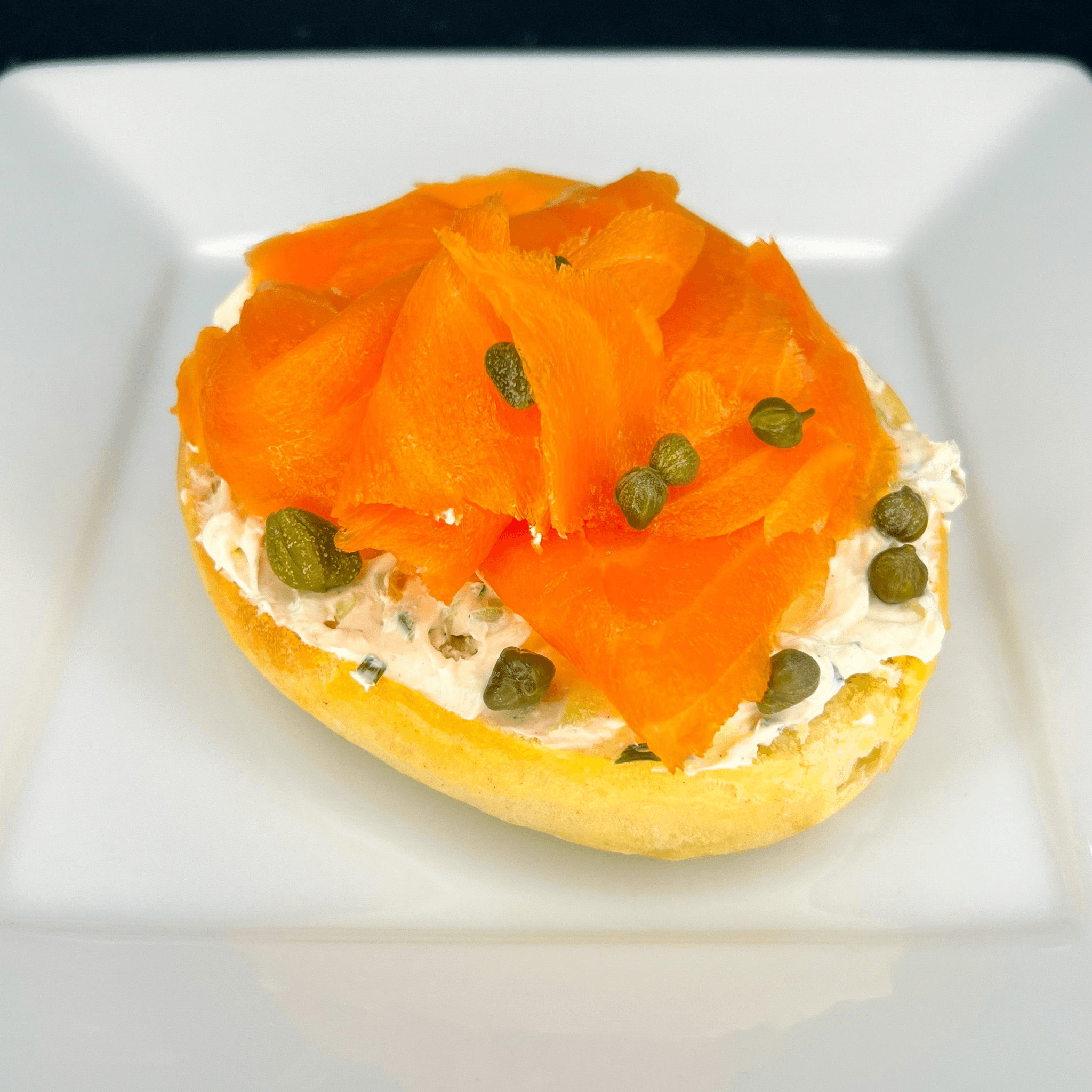 Smoked Salmon : Garlic Pepper