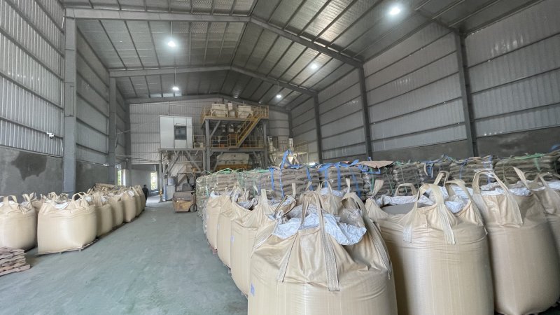 Cát sấy khô là gì? Đặc điểm và tiêu chuẩn của cát tự nhiên sấy khô