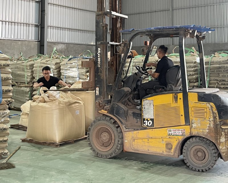 Keo Vữa Sông Hồng để nhận báo giá cát sấy khô uy tín tại Hưng Yên