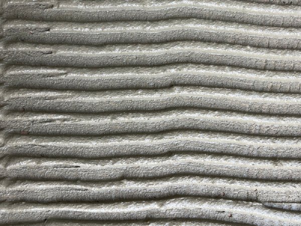 Những yếu tố ảnh hưởng đến giá keo dán gạch tại Bắc Ninh