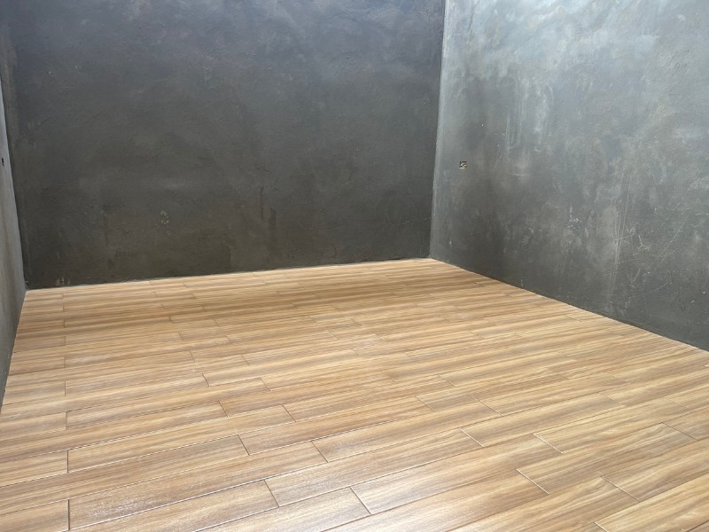  Vì sao phải dùng đúng loại keo dán gạch?