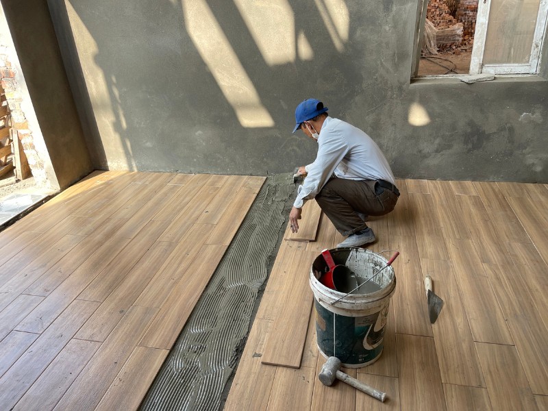 Sử dụng đúng keo giúp tiết kiệm chi phí sửa chữa về lâu dài