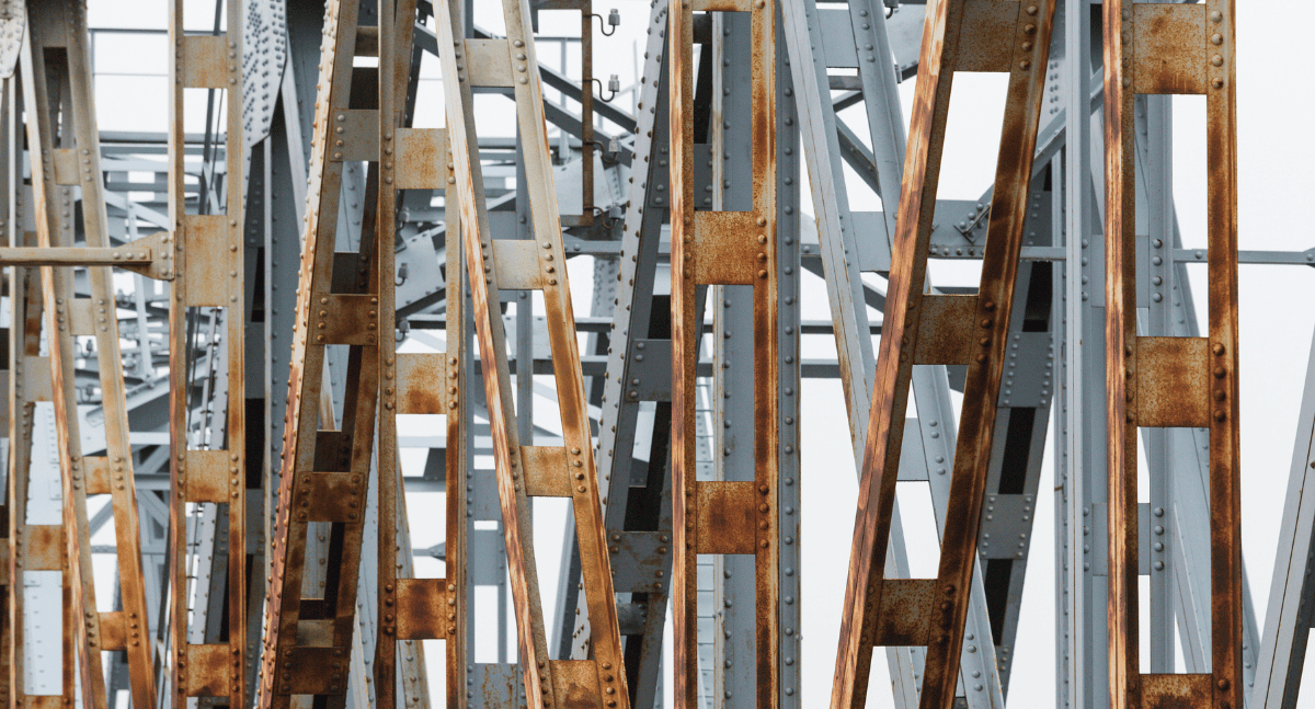 Môi trường ảnh hưởng thế nào đến công trình thép