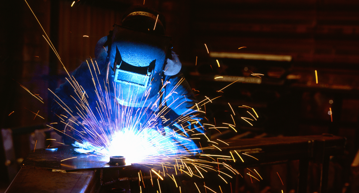 CMC Architects kiểm tra mối hàn