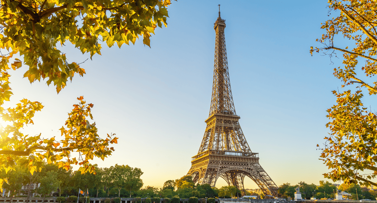 Thép Eiffel Biểu tượng vượt thời gian