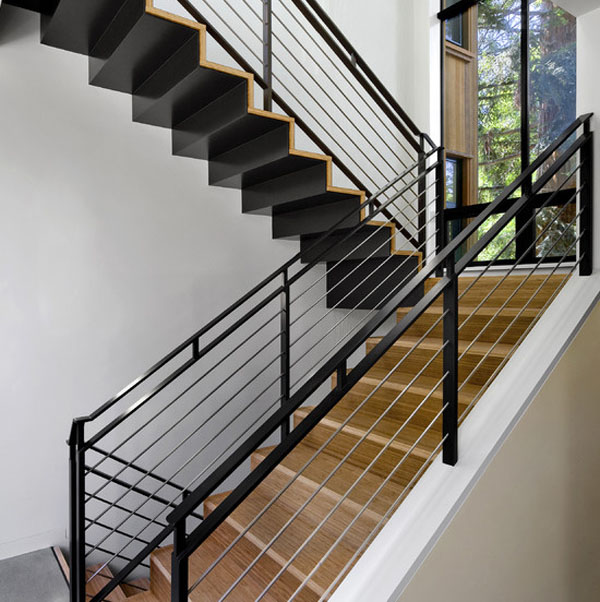 Cầu thang sử lý chống trượt