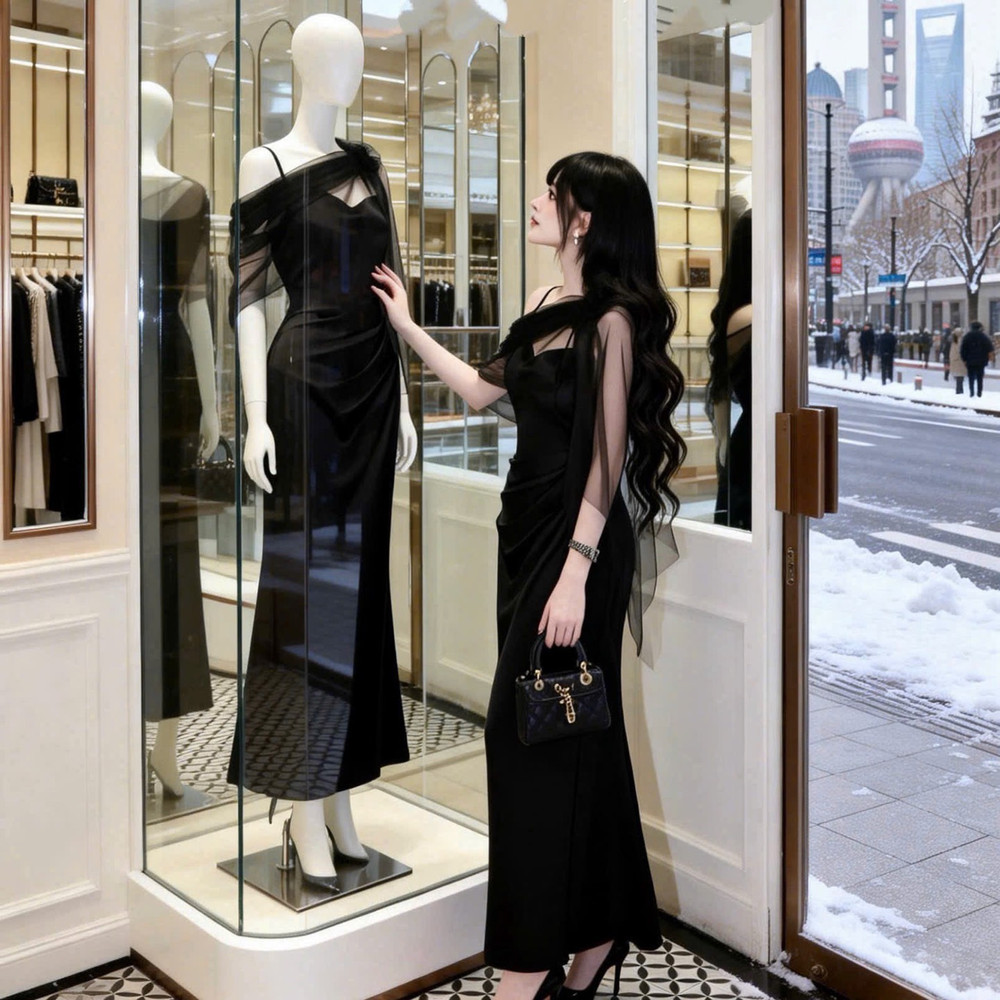 Đầm thiết kế lụa choàng lưới lệch vai đính hoa