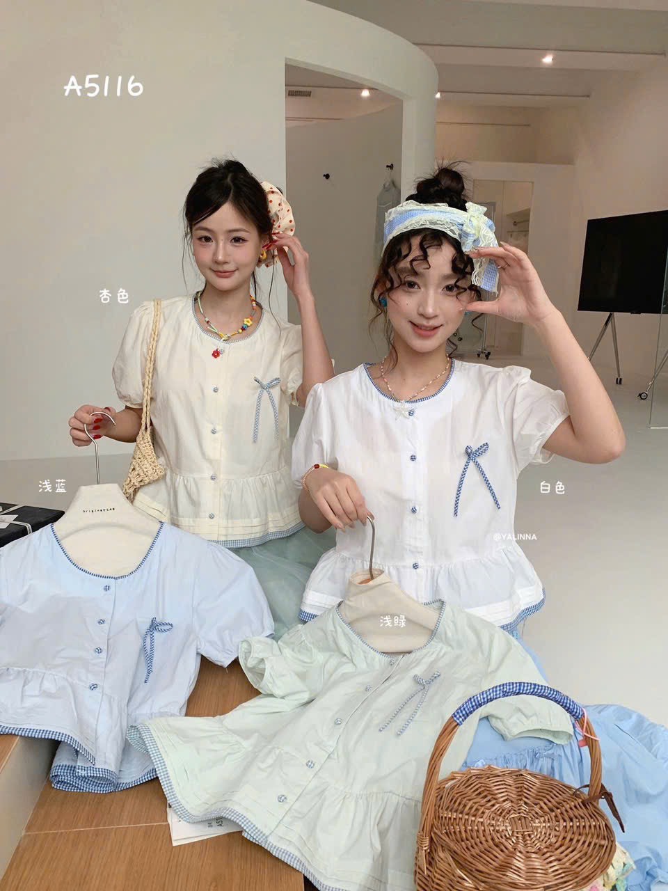 Áo kiểu somi kẻ viền tay ngắn phồng thắt nơ