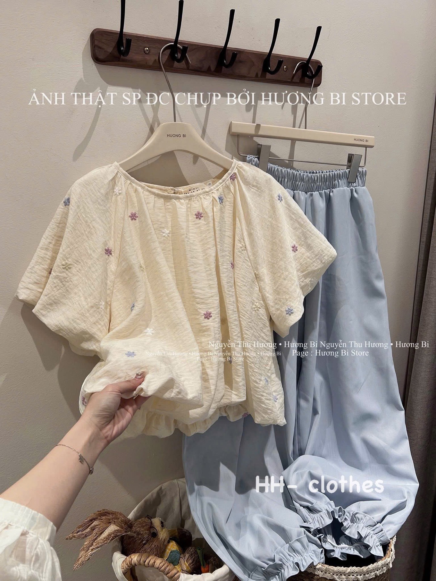 Set áo hoa nhí kèm quần suông bo ống