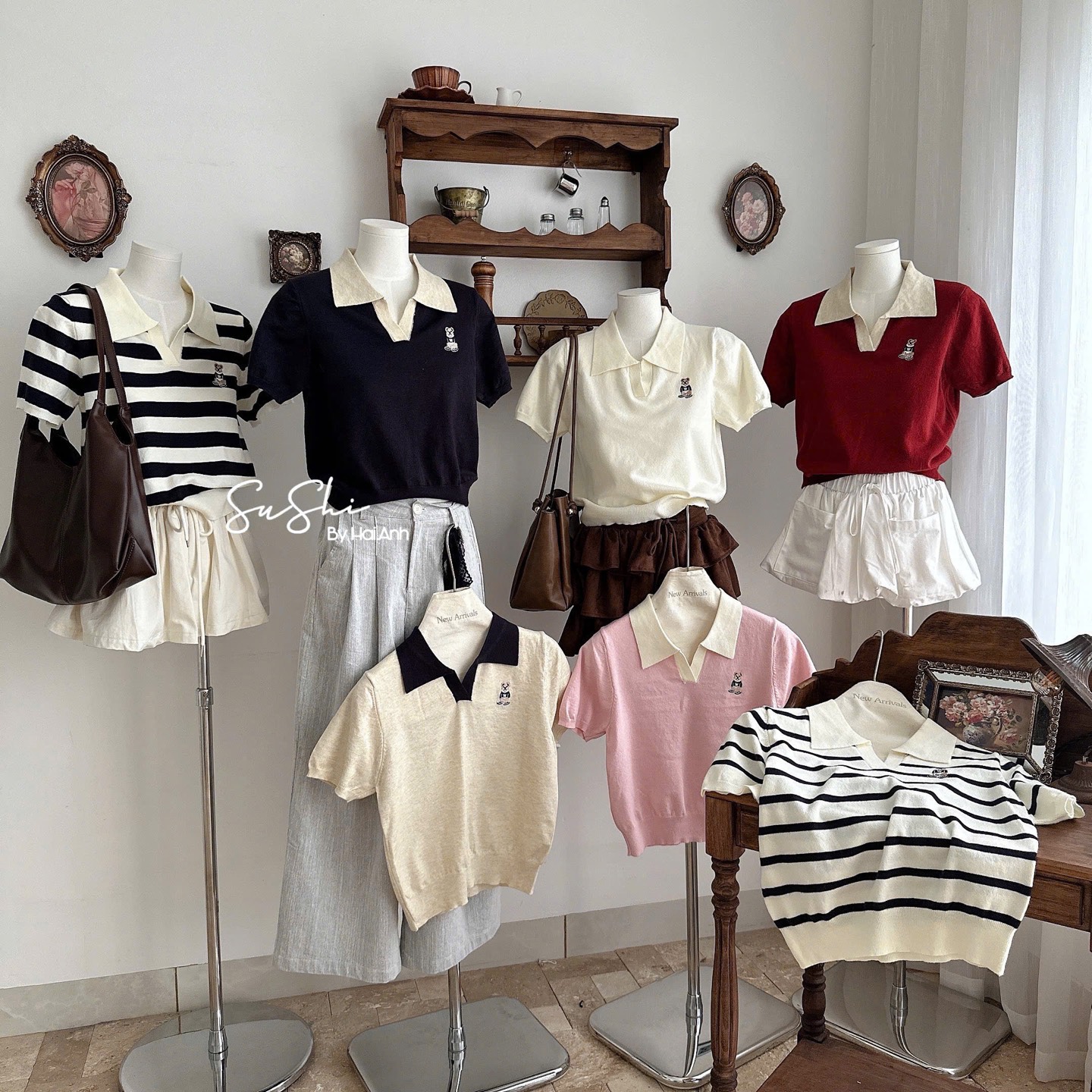 Áo len cổ V thêu gấu