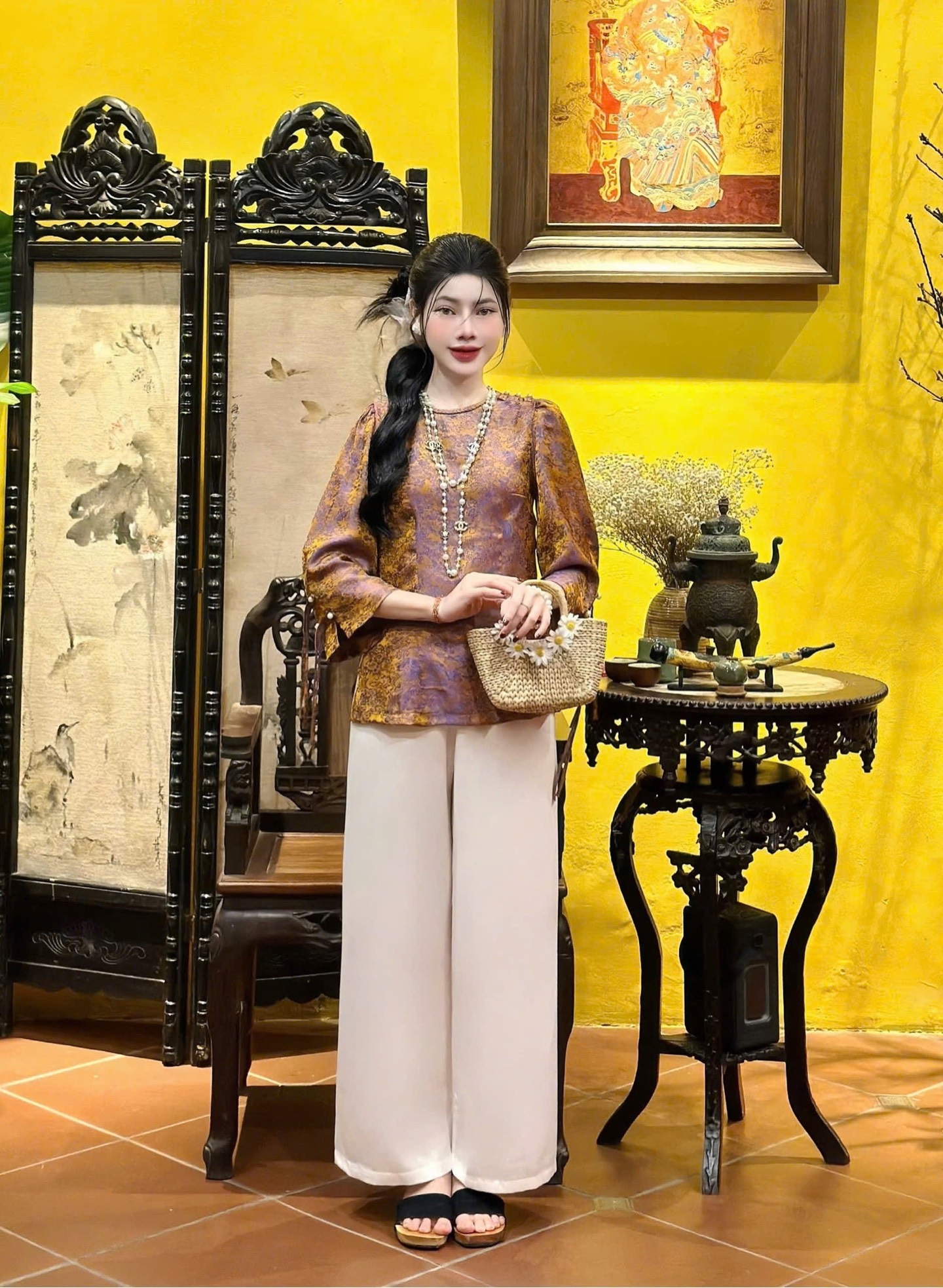Bộ lam cổ xoắn màu loang ngọc tay