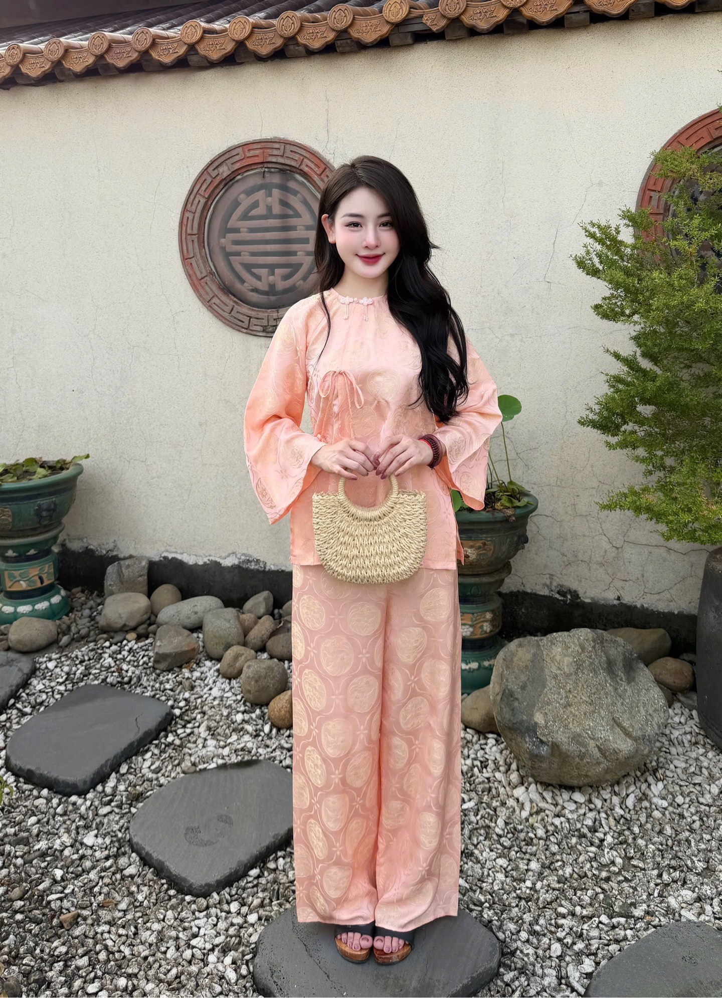 Lam tằm thuỷ tiên