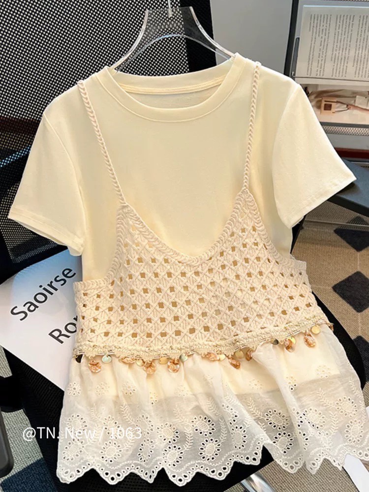 Áo kiểu ren kèm thun phối dây eo