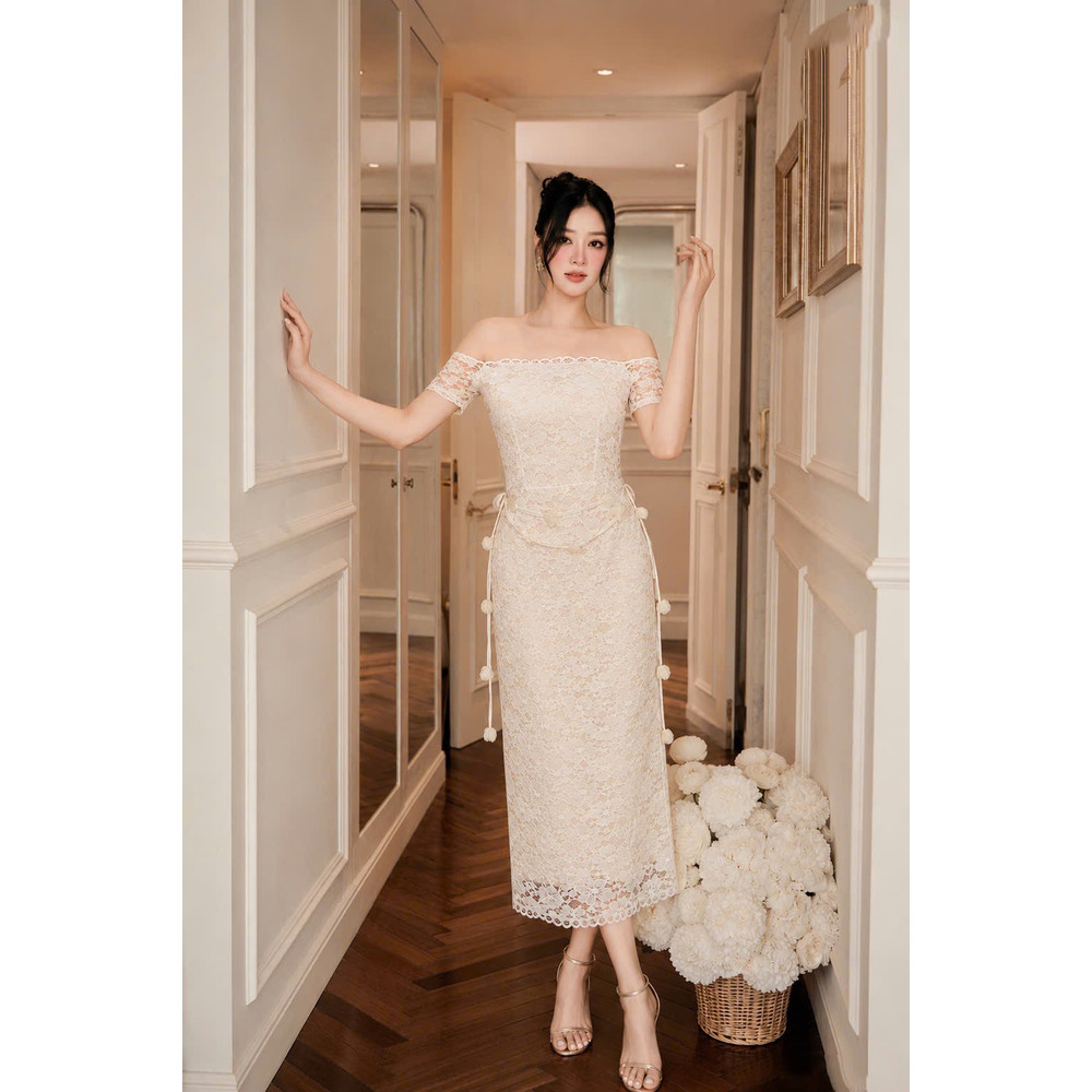 Đầm thiết kế trễ vai full ren ôm body