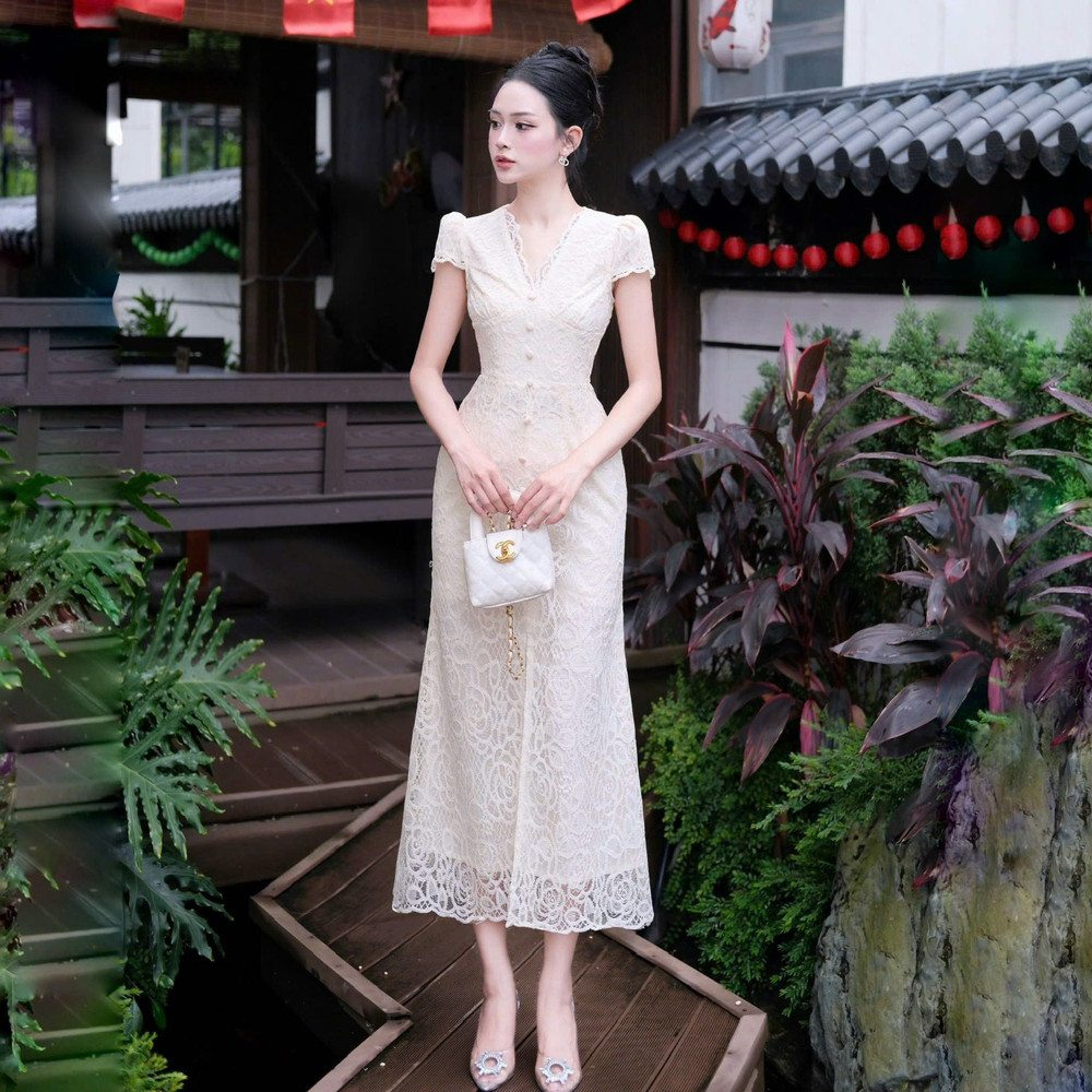 Đầm đi tiệc chất ren ôm body cao cấp thiết kế cổ V có tay