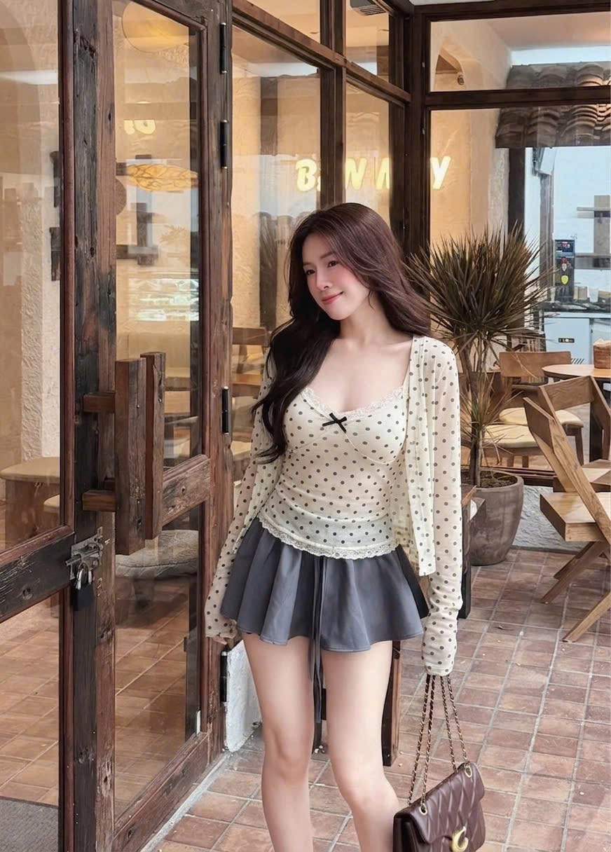 Áo kiểu 2 dây phối ren chấm bi kèm khoác ngoài