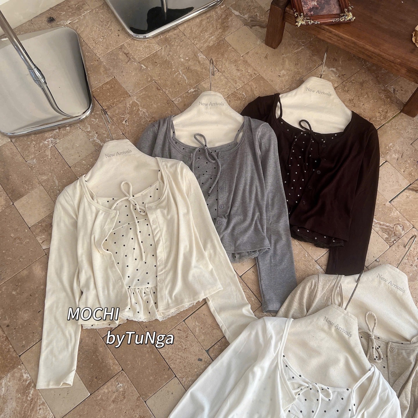 Áo kiểu set khoác áo dây chấm bi