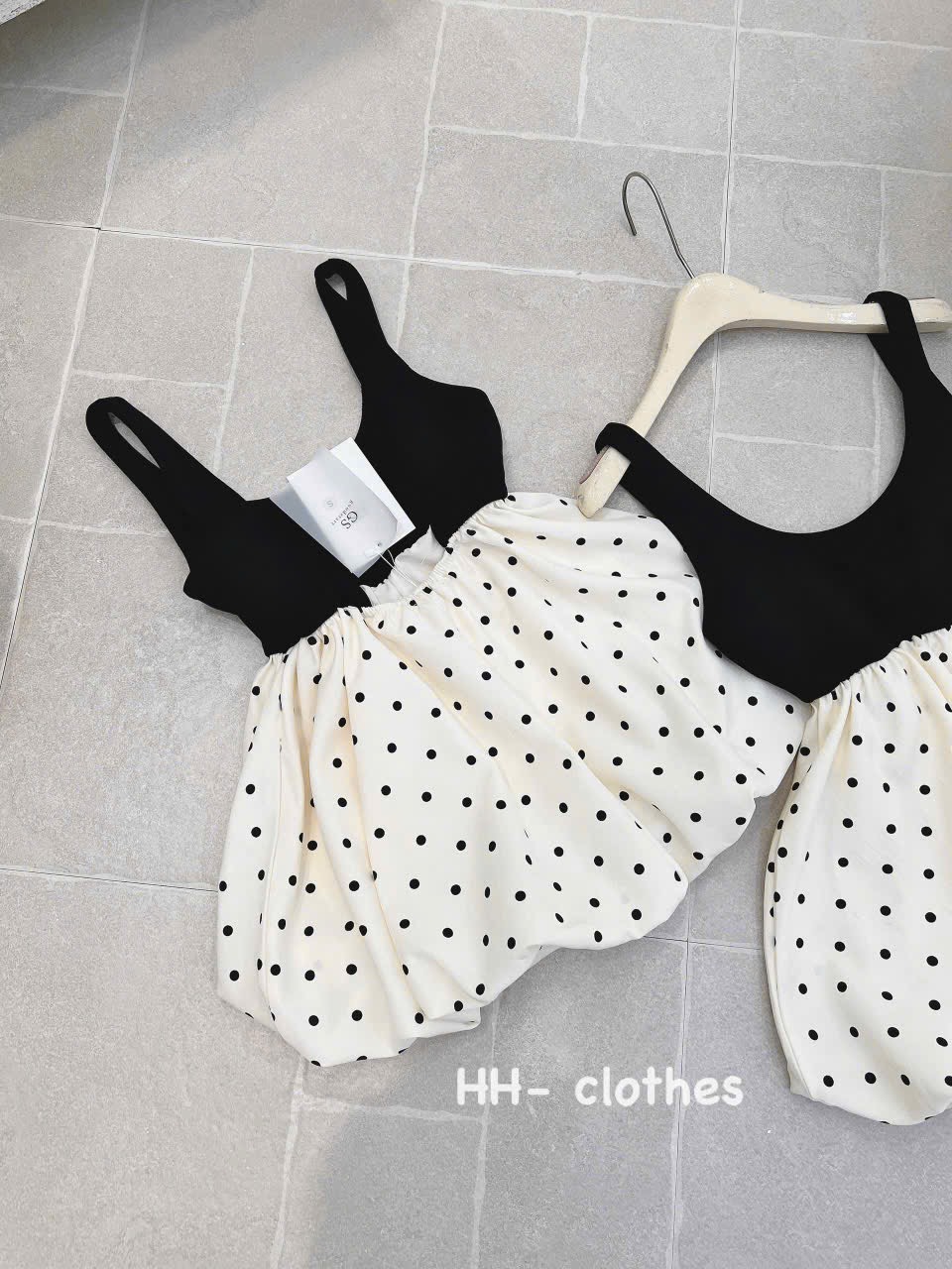 Áo kiểu 2 dây babydoll chấm bi