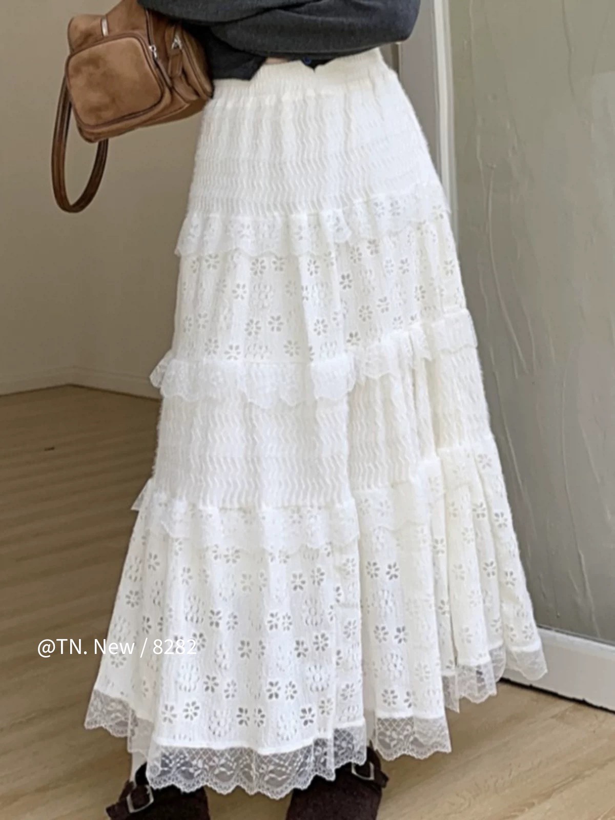 Chân váy maxi mới ren hoa