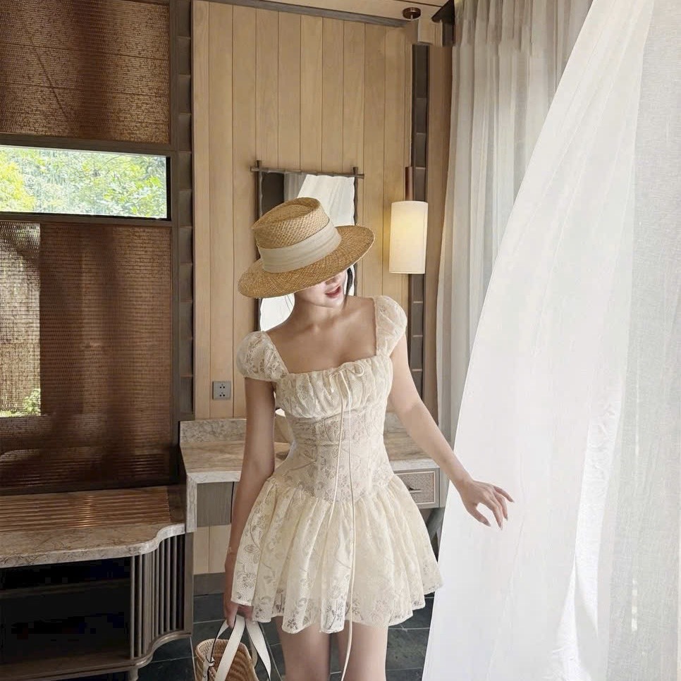 Đầm thiết kế 2 dây cột nơ ngực dáng ngắn