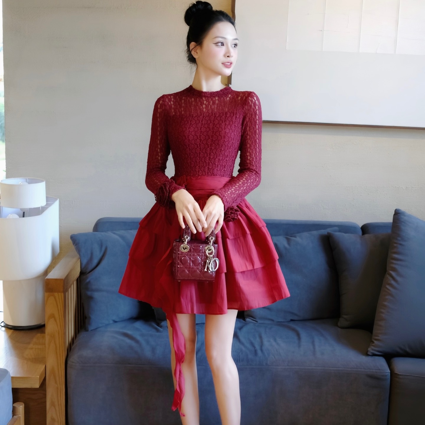 Đầm thiết kế cao cấp cổ tròn tay dài dáng ngắn đa tầng