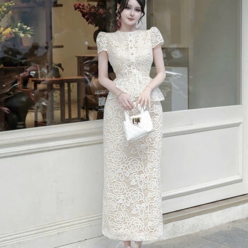 Đầm thiết kế peplum ôm ren body sanh chảnh