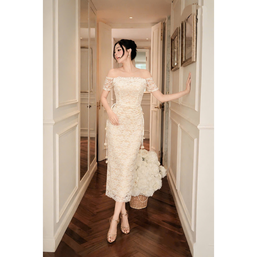 Đầm thiết kế trễ vai full ren ôm body