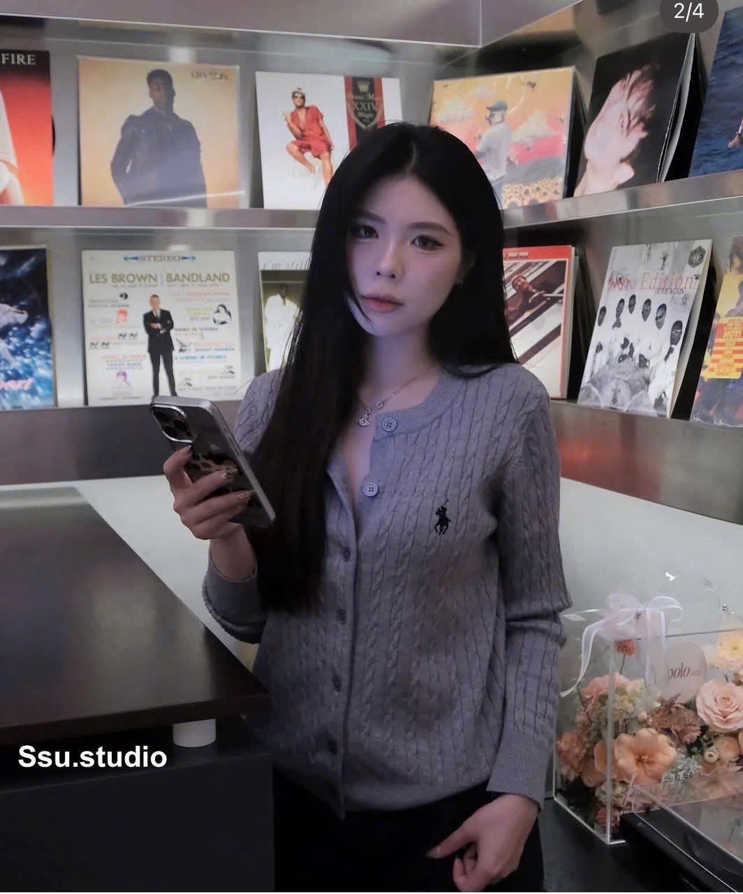 Áo kiểu len ngựa thừng trơn