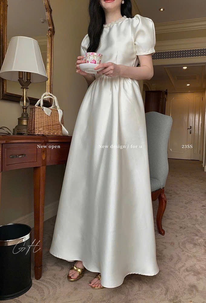 Đầm cổ ngọc đính tay bồng dáng xoè H