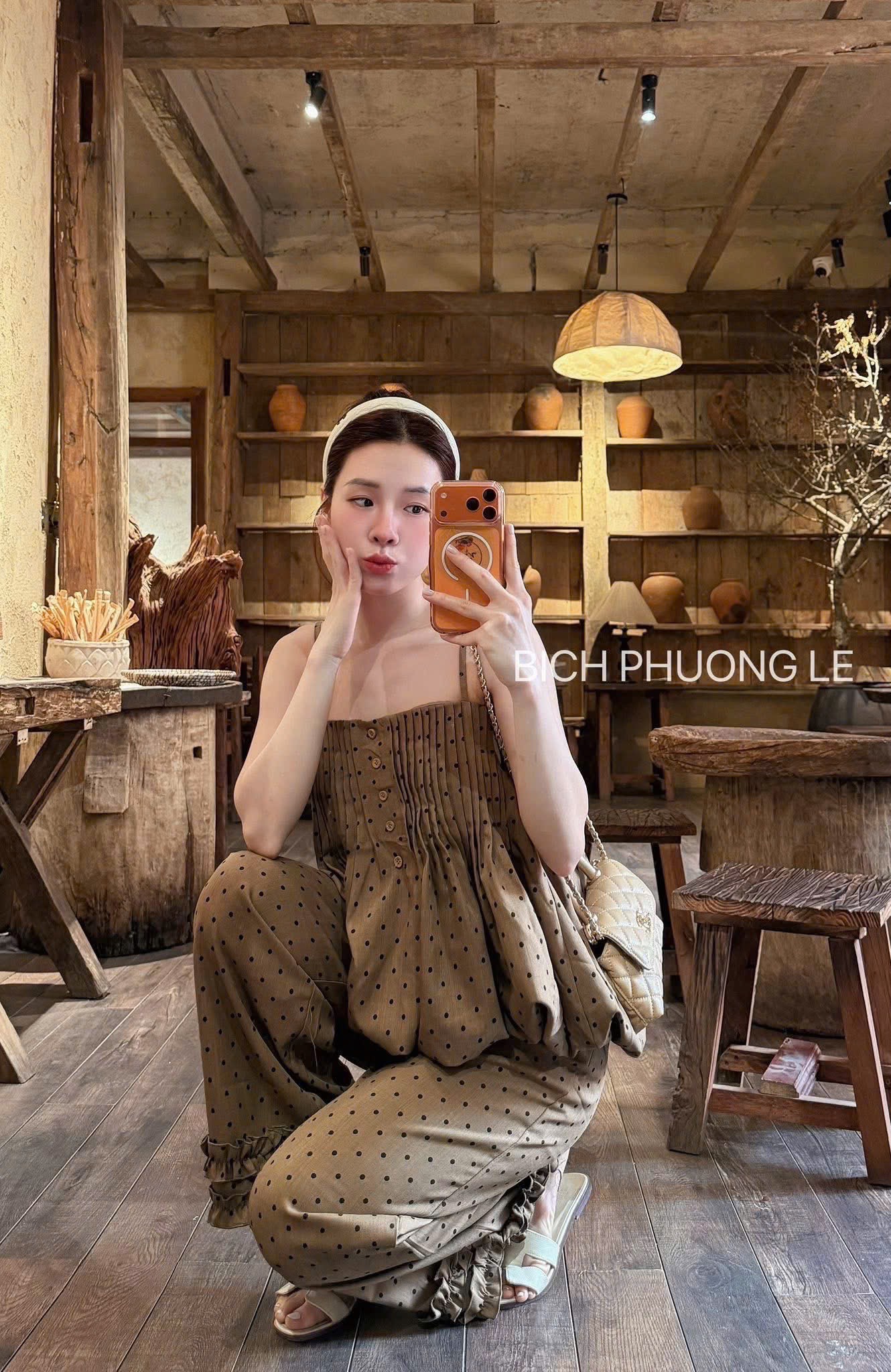 Set bộ quần suông áo 2 dây chấm bi