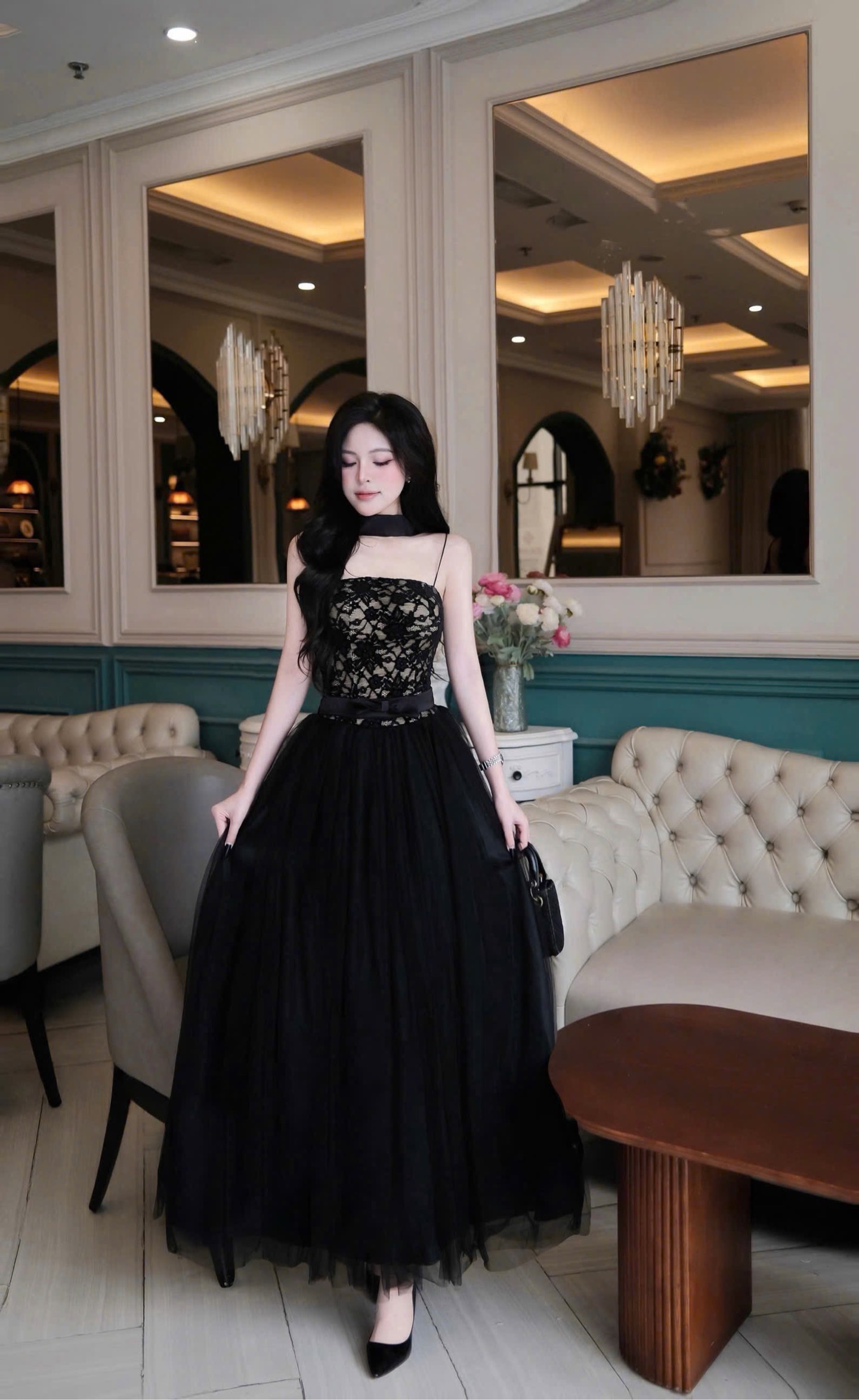 Đầm thiết kế 2 dây ren phối voan bồng kèm dây cổ