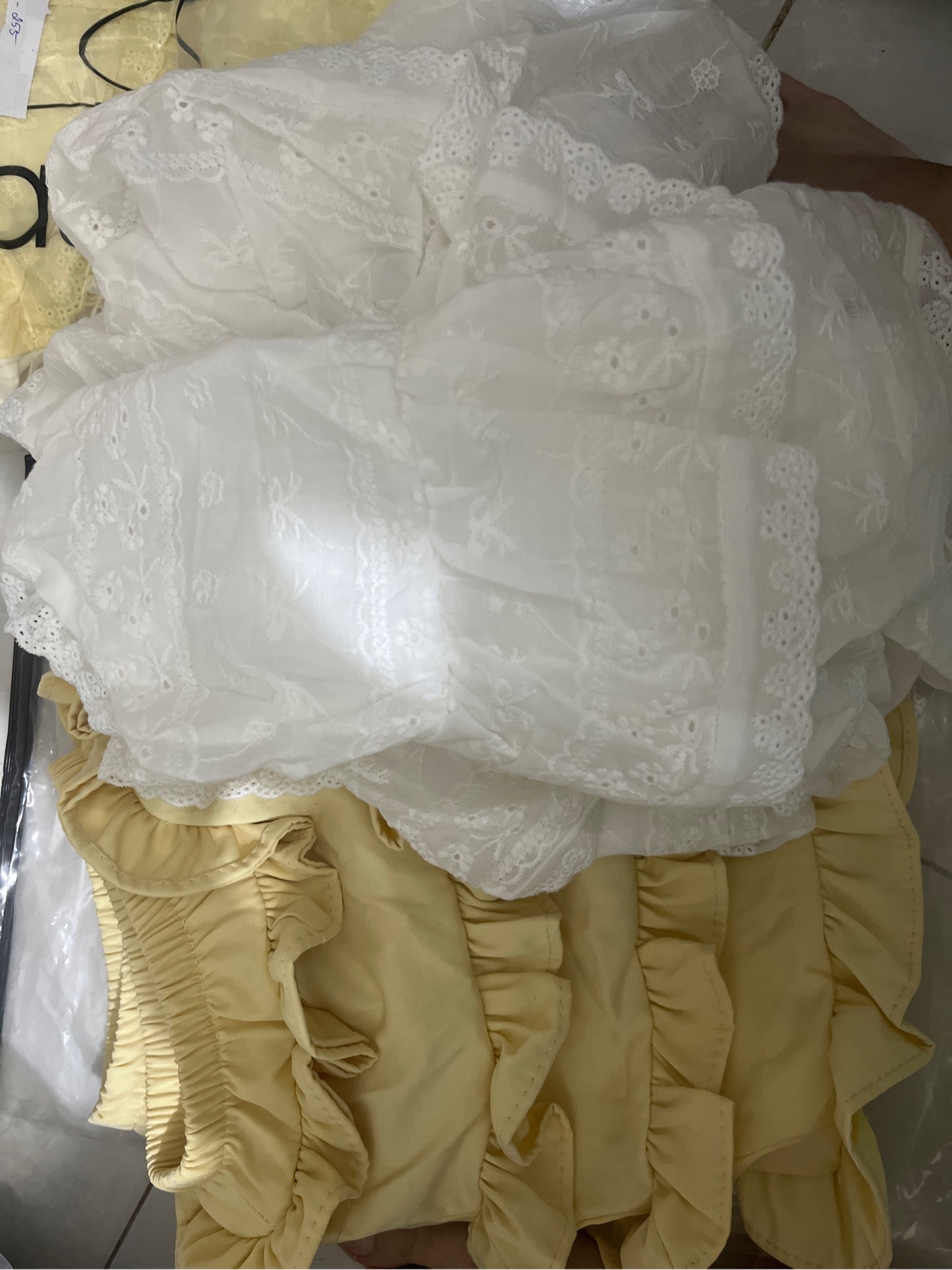 Set kiểu áo 2 dây ren bèo tầng quần bèo tầng