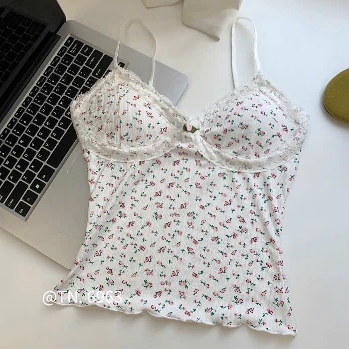Áo 2 dây ren hoạ tiết hoa nhí