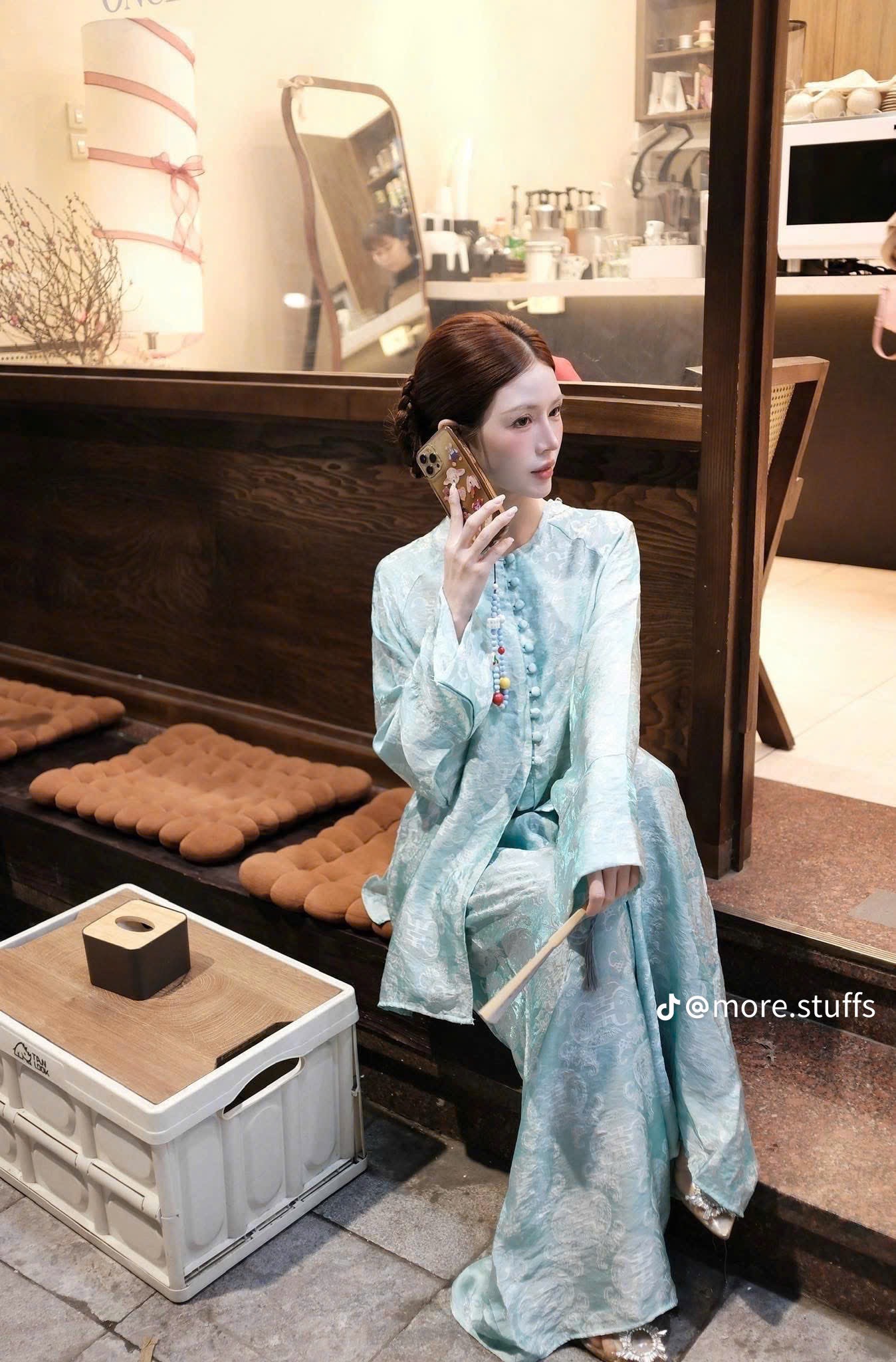 Lam tằm xanh khuy bọc