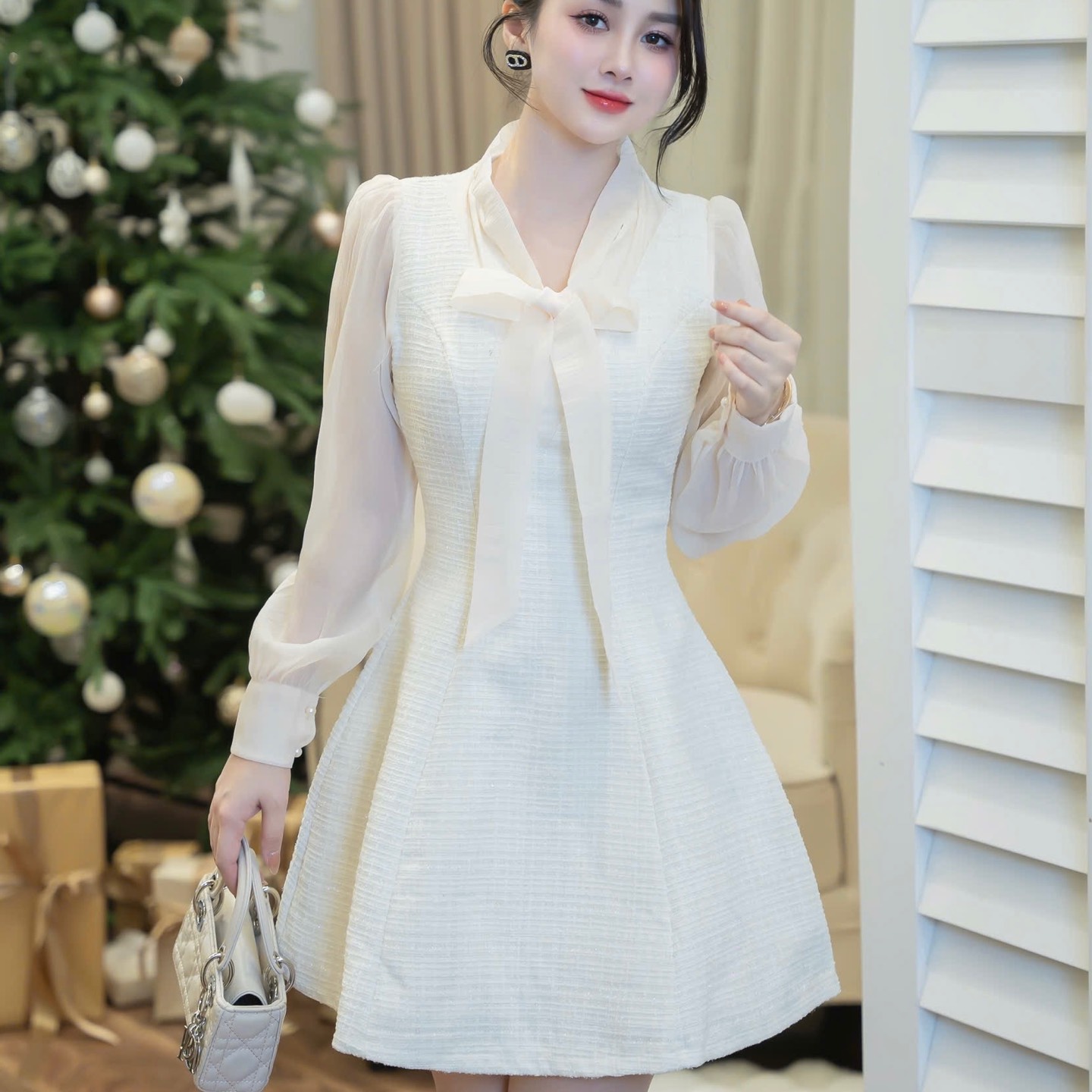 Đầm dạ tay voan voan dáng chữ A cổ dây nơ