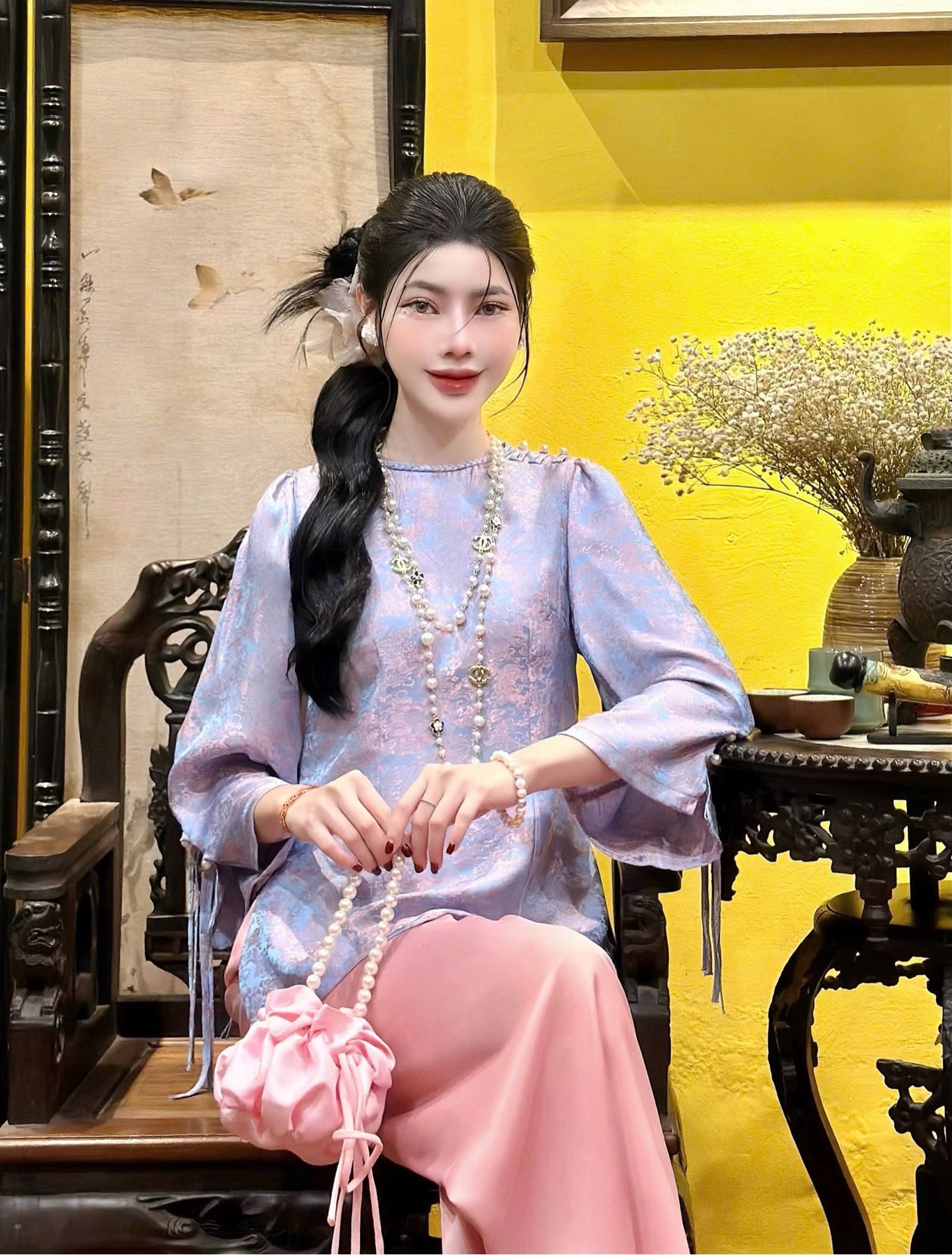 Bộ lam cổ xoắn màu loang ngọc tay