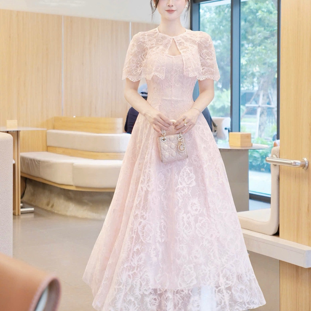 Đầm thiết kế 2 dây ren kèm choàng ren