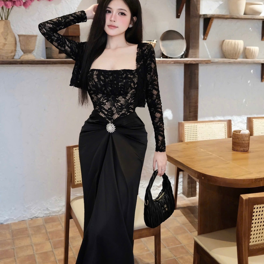 Đầm thiết kế ren 2 dây phối lụa kèm áo choàng ren