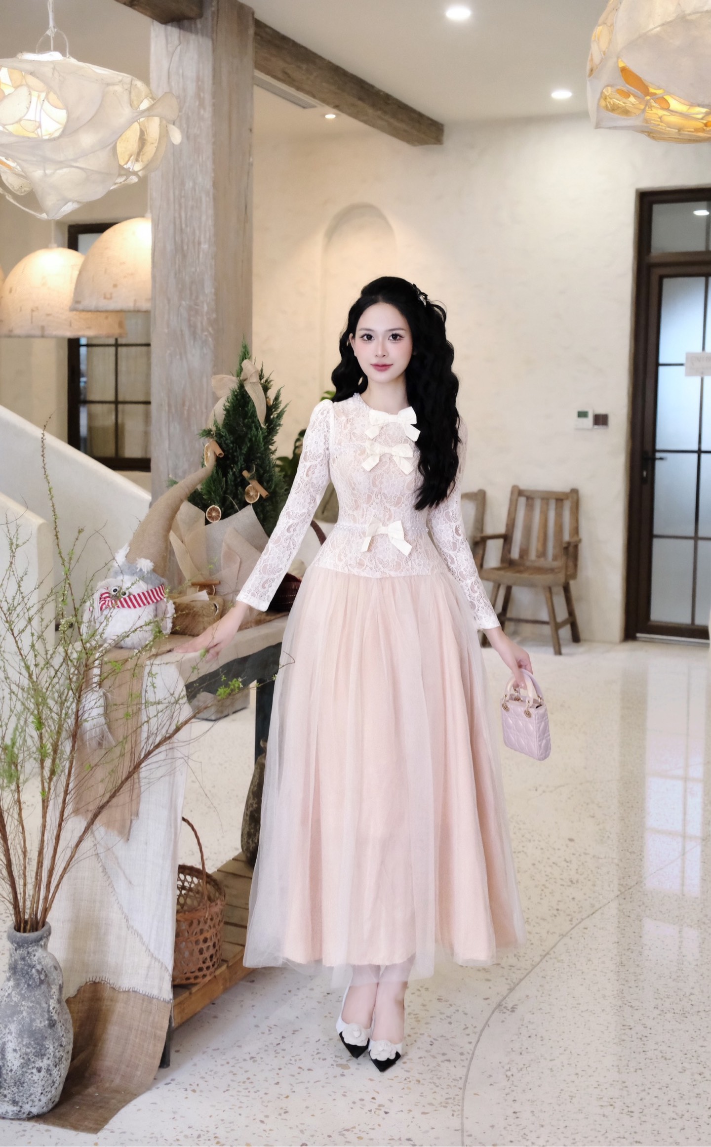 Đầm cổ tròn đính 3 nơ đi tiệc sang chảnh cao cấp