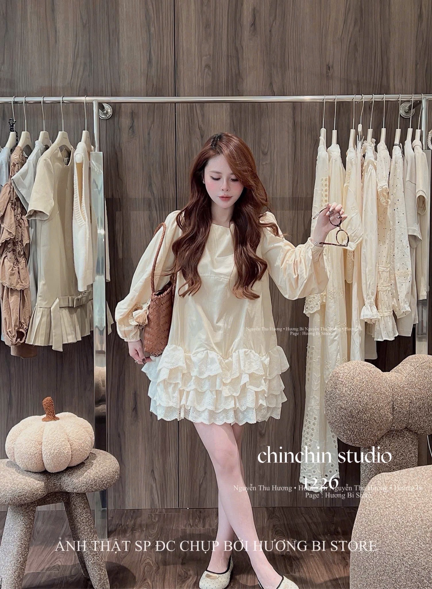 Đầm tay phồng phối ren tầng