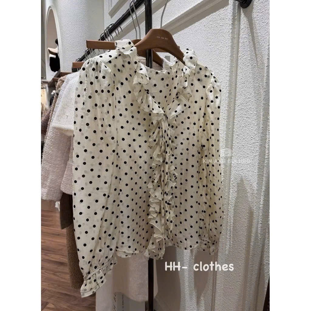 Áo kiểu cổ V chấm bi bèo nhún bo tay