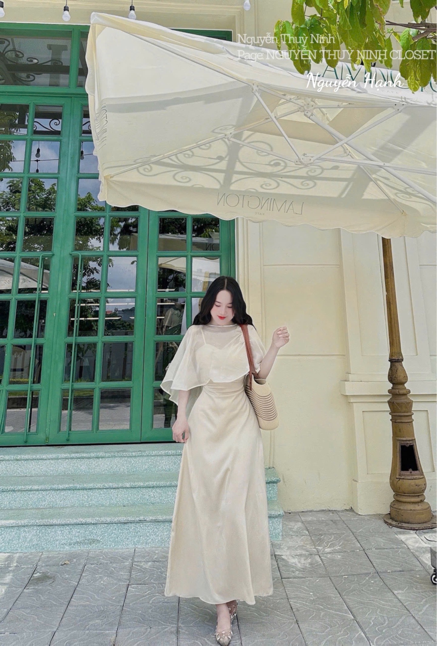 Đầm dây kèm choàng lụa